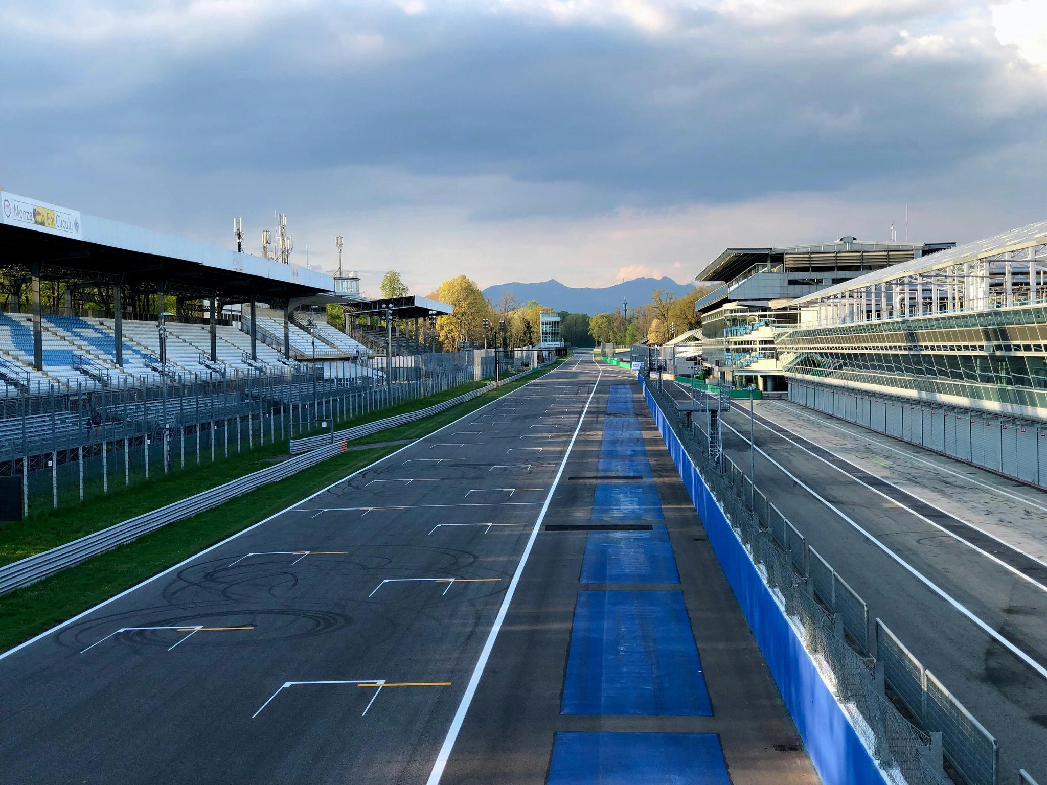Racetrack with the grandstand in the background