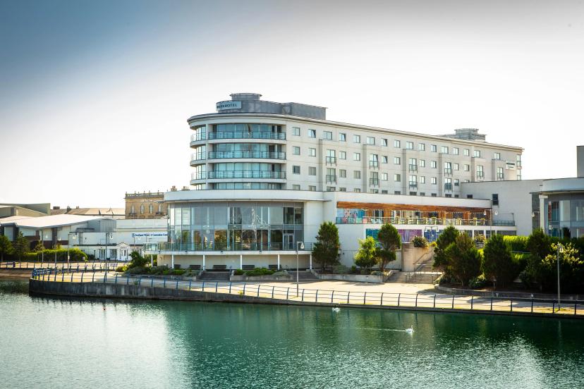 Panoramic view of the The Waterfront Southport Hotel