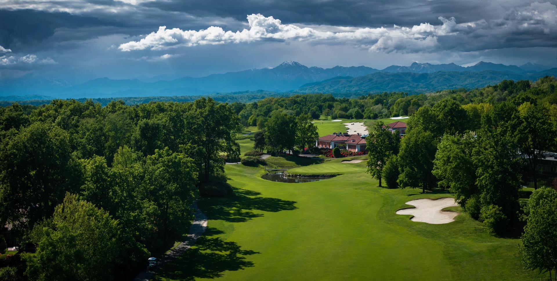 Overhead view of a fairway nestled with and bunkers