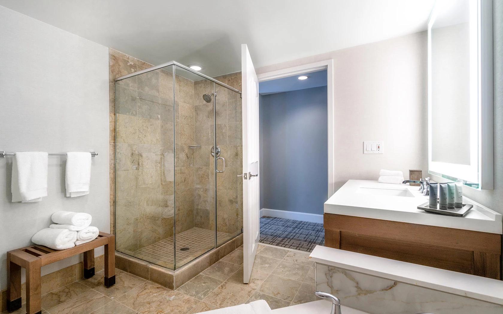 Modern luxurious bathroom at the Chateau Elan Resort