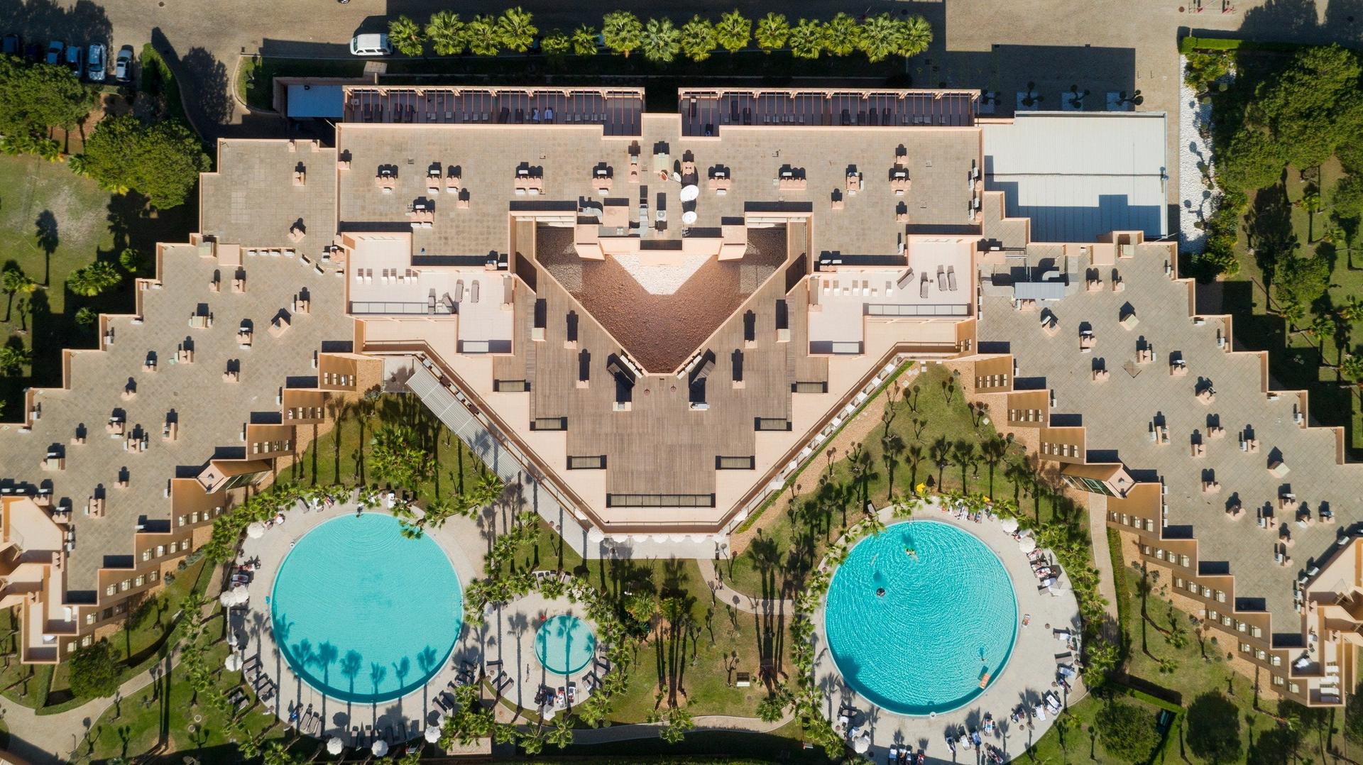Aerial view of Sao Rafael Suites, showing the outdoor swimming pools