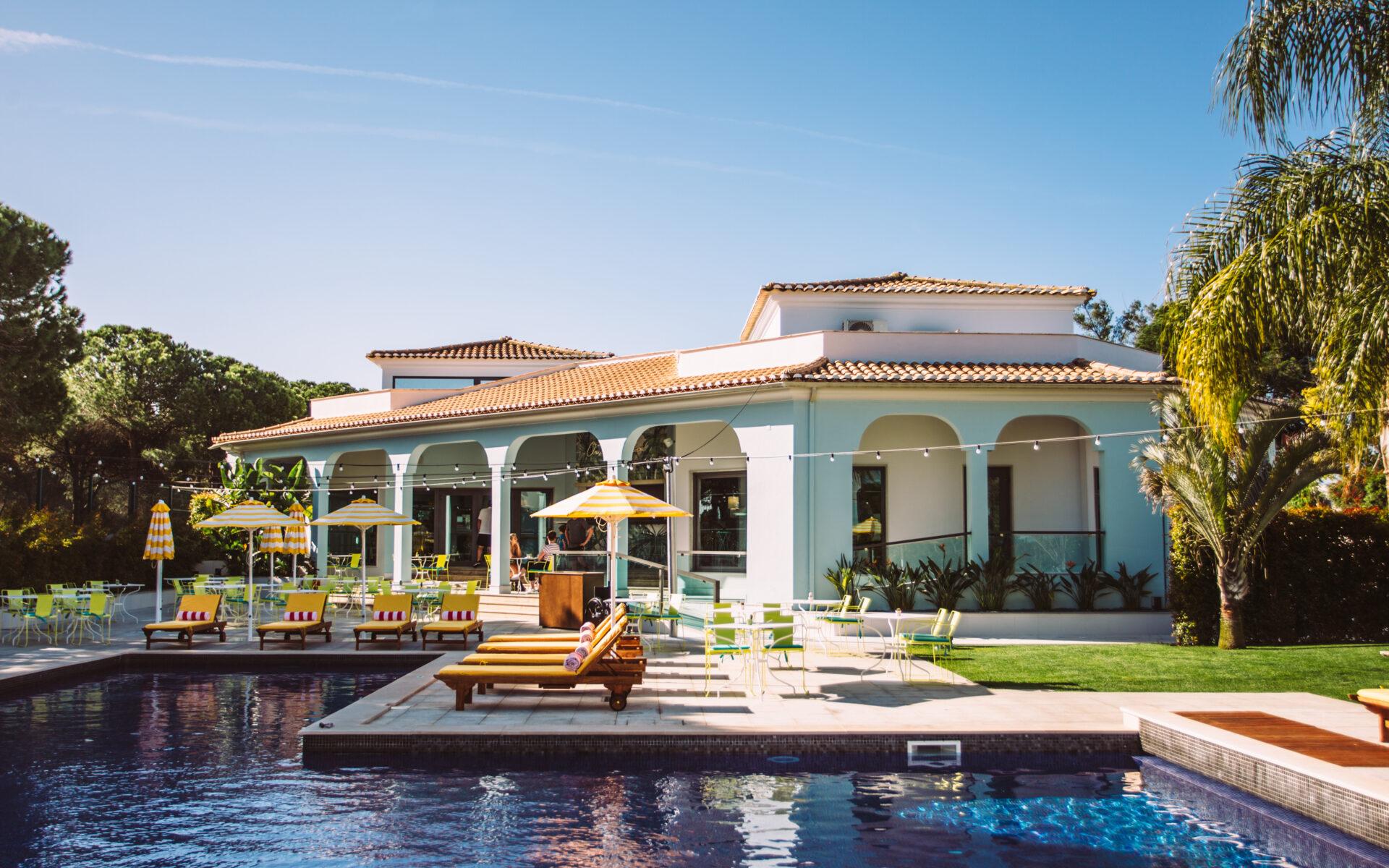 Outdoor swimmigng pool area