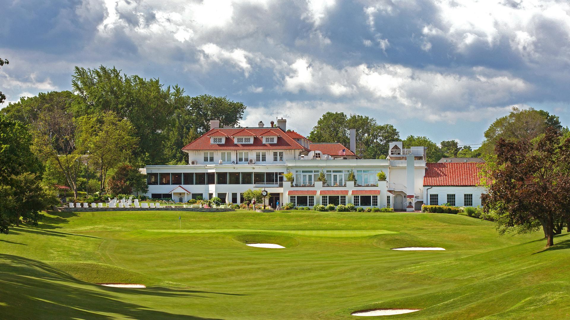 Clubhouse at Columbia Country Club