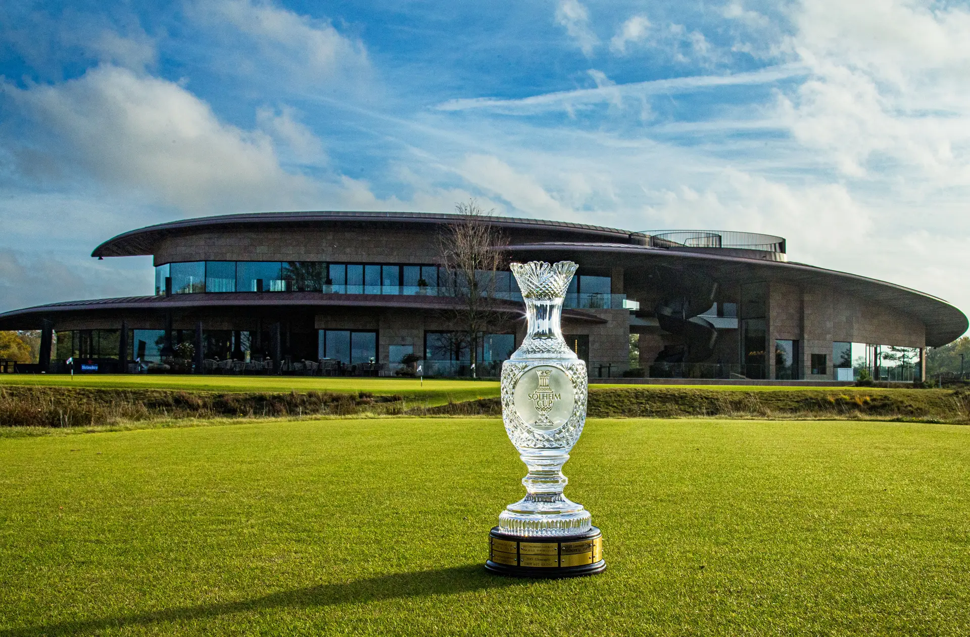 The Solheim Cup outside of the clubhouse on a well maintained green