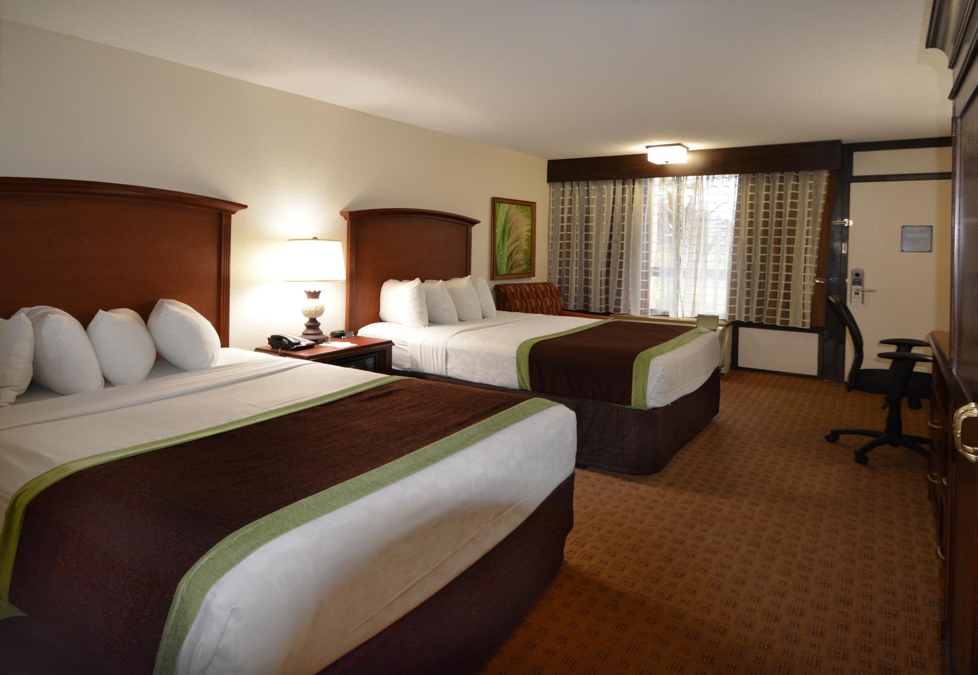 Twin double bed room at the Rosen Inn at Pointe Orlando