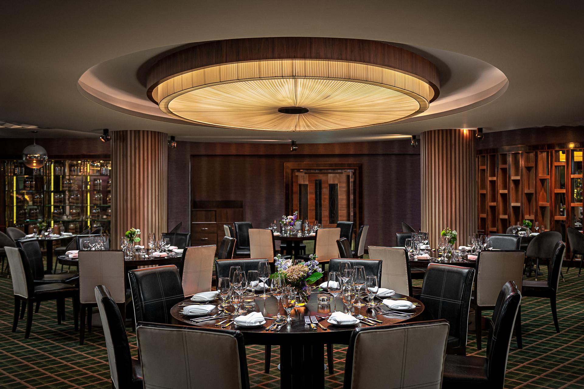 Dining room in Killarney Towers Hotel