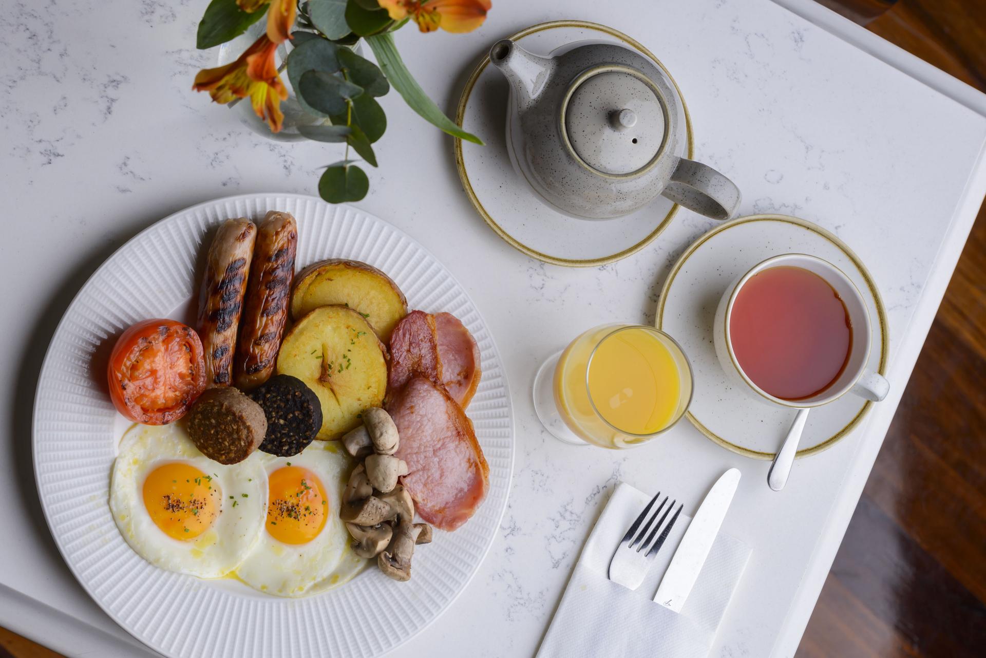 Breakfast at Killarney Towers Hotel