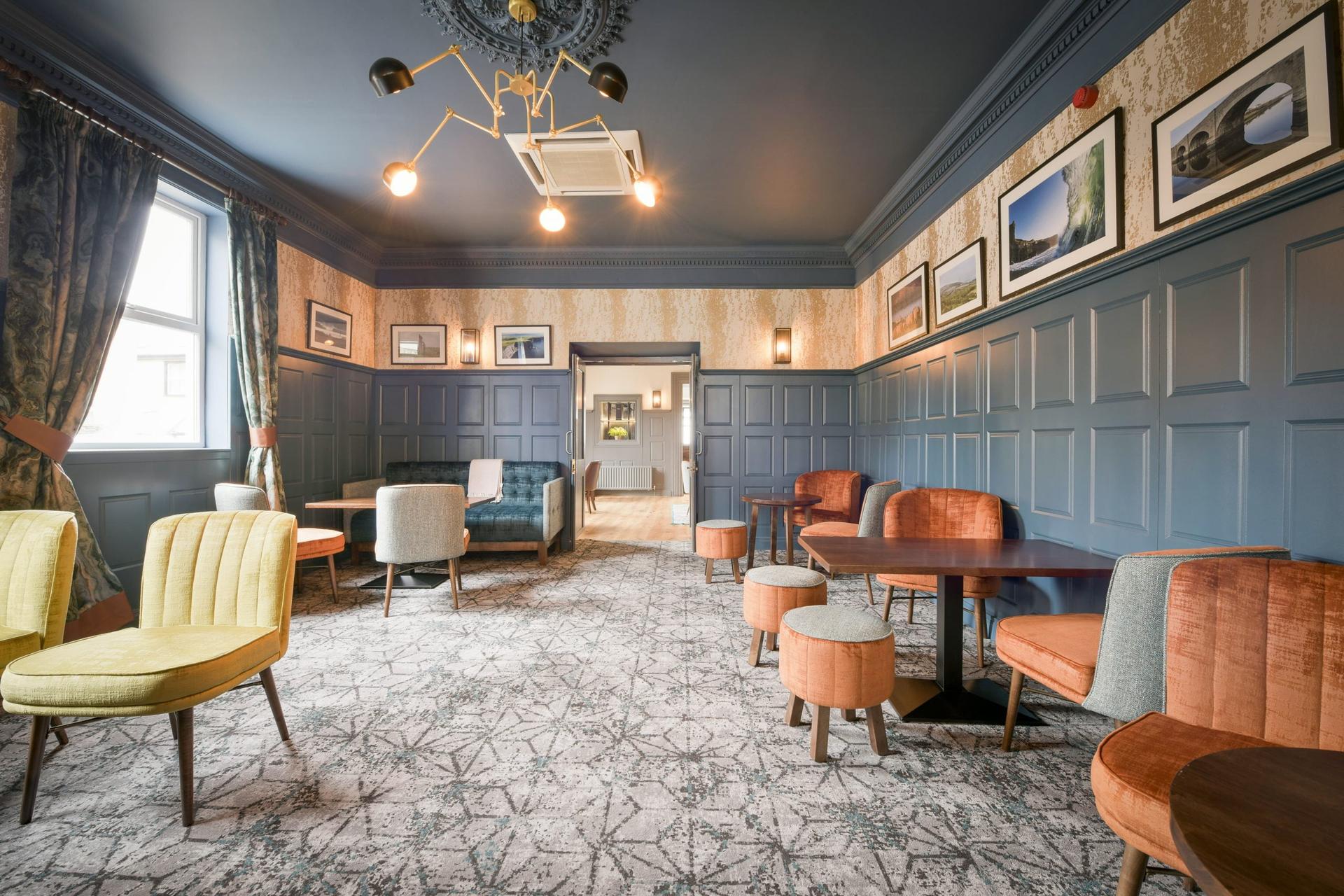 Lounging area at Lahinch Coast Hotel