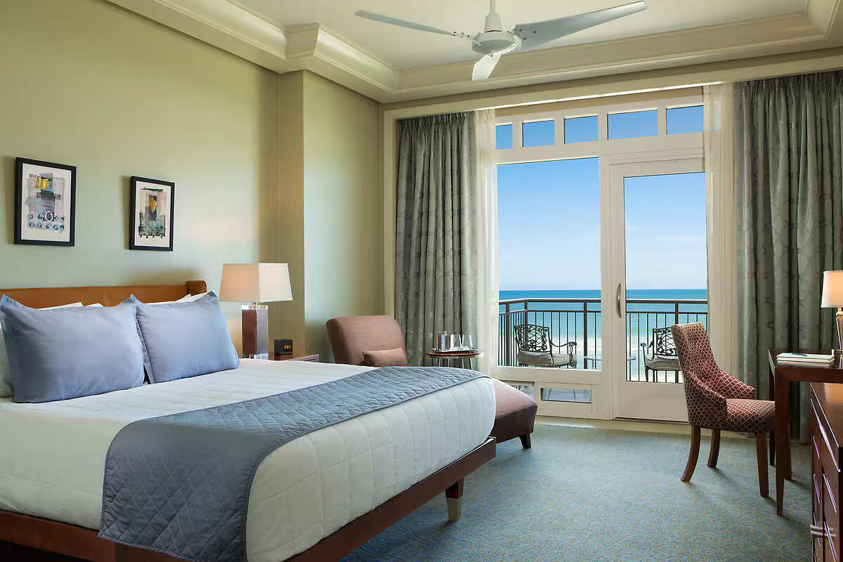 Double bed suite with balcony views of the course at hammock beach