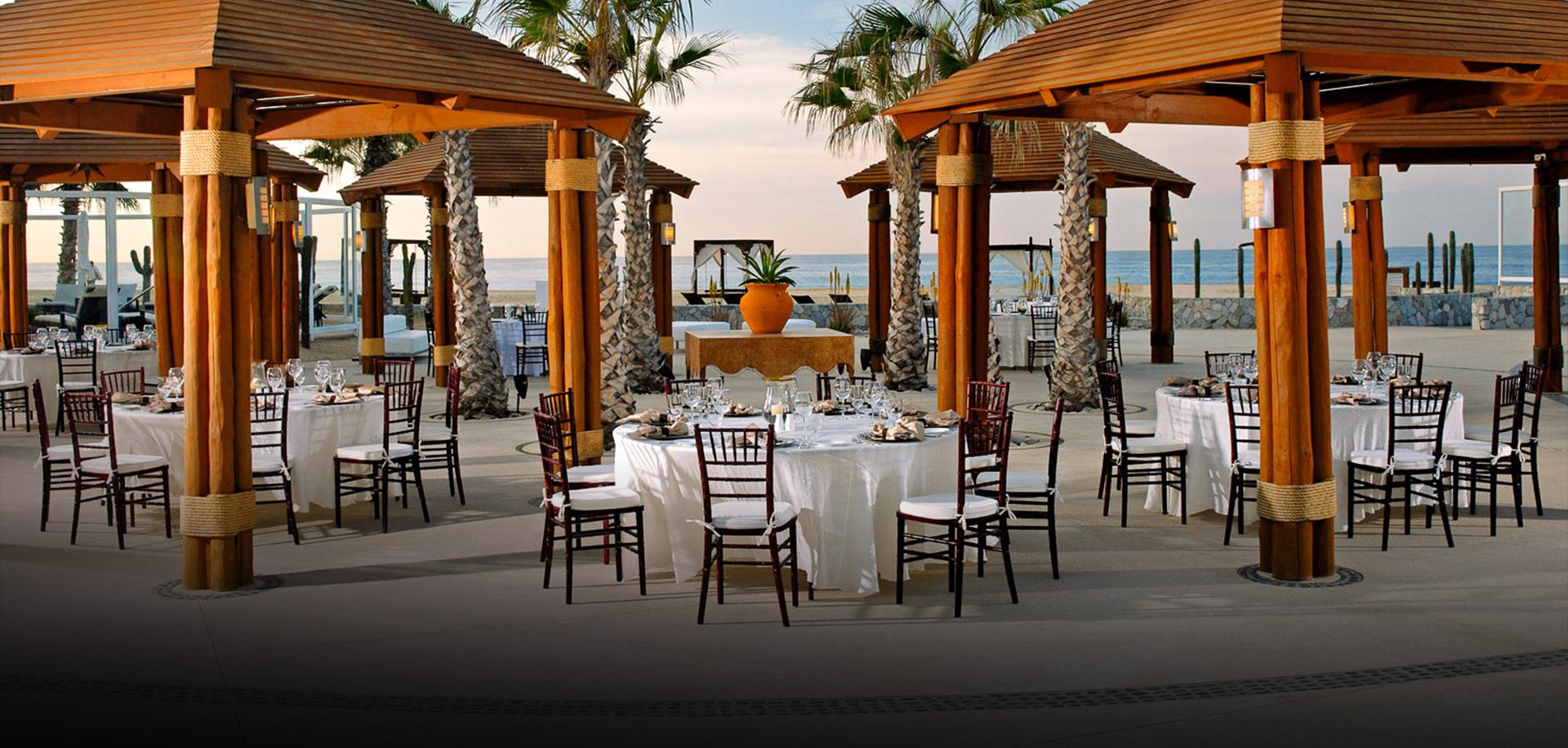 Outdoor dining area at Pueblo Bonito Pacifica Resort