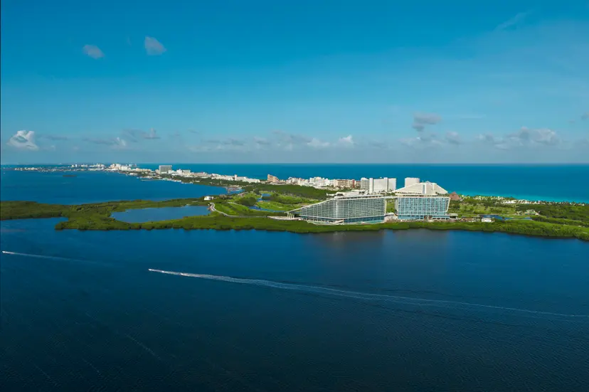 Mondrian Cancun