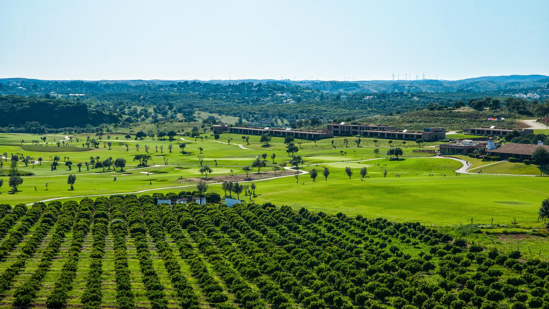 Aerial view of Morgado de Reguengo Golf Club