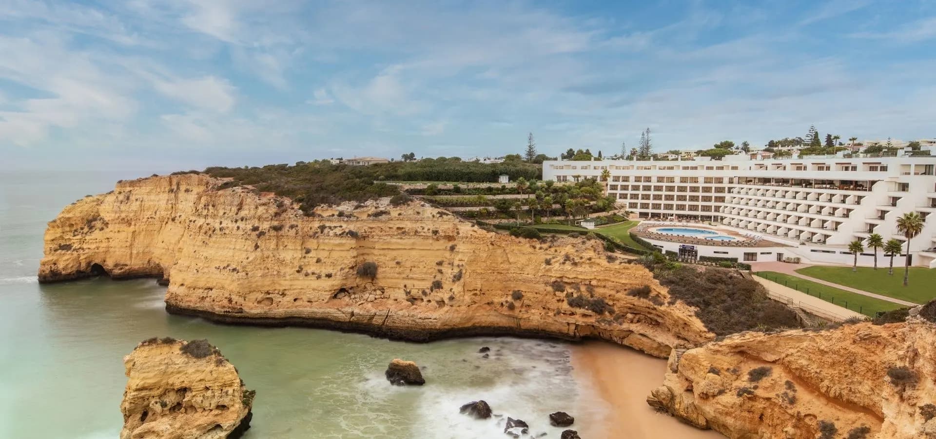 Outdoor view of Tivoli Carvoeiro overlooking the ocean