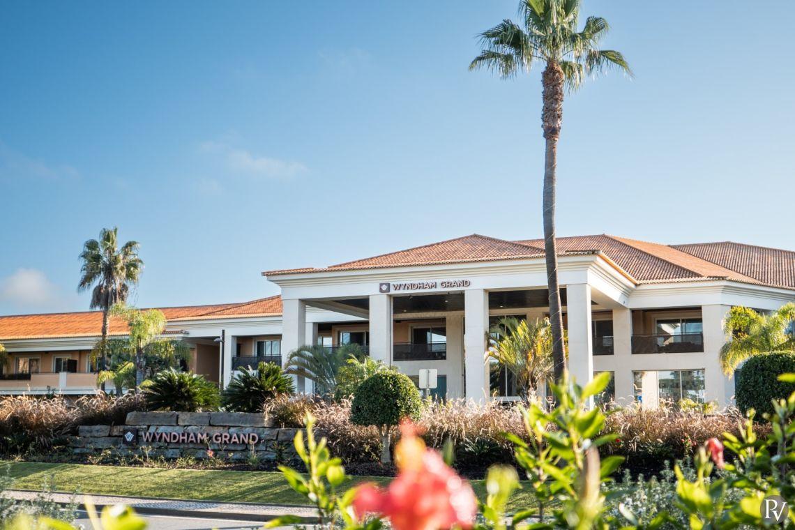 Front entrance of the Wyndham Grand Algarve
