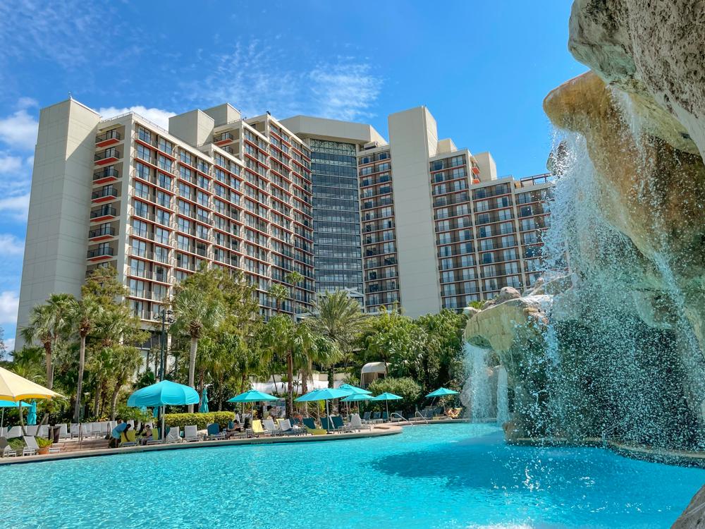 View of the Hyatt Regency hotel building from the outdoor swimming pool equipped with fountain feature