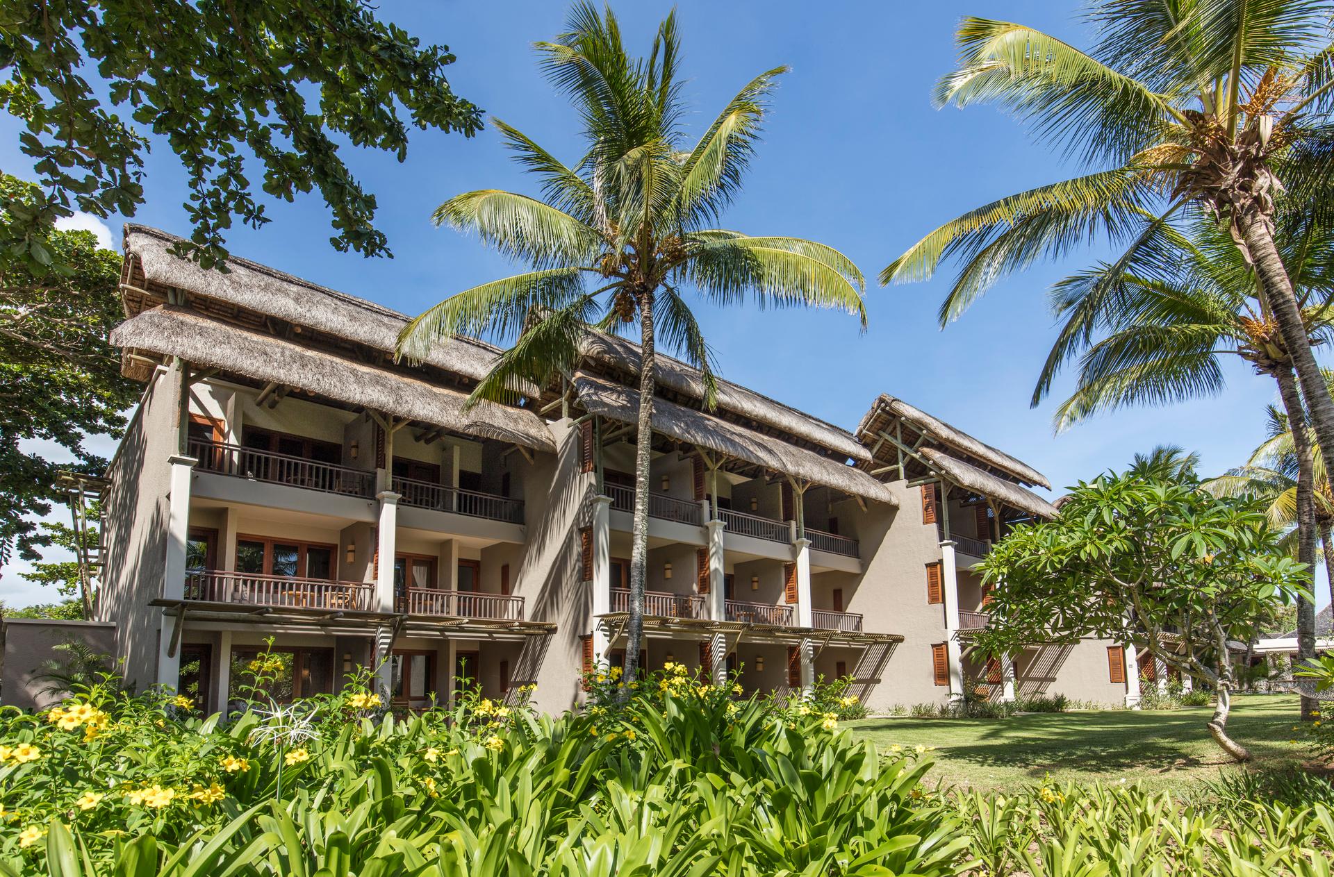 Panoramic exterior view of the Heritage Awali Golf & Spa Resort building