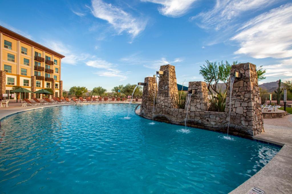 Swimming pool with a stone water fountain at the We-Ko-Pa Resort
