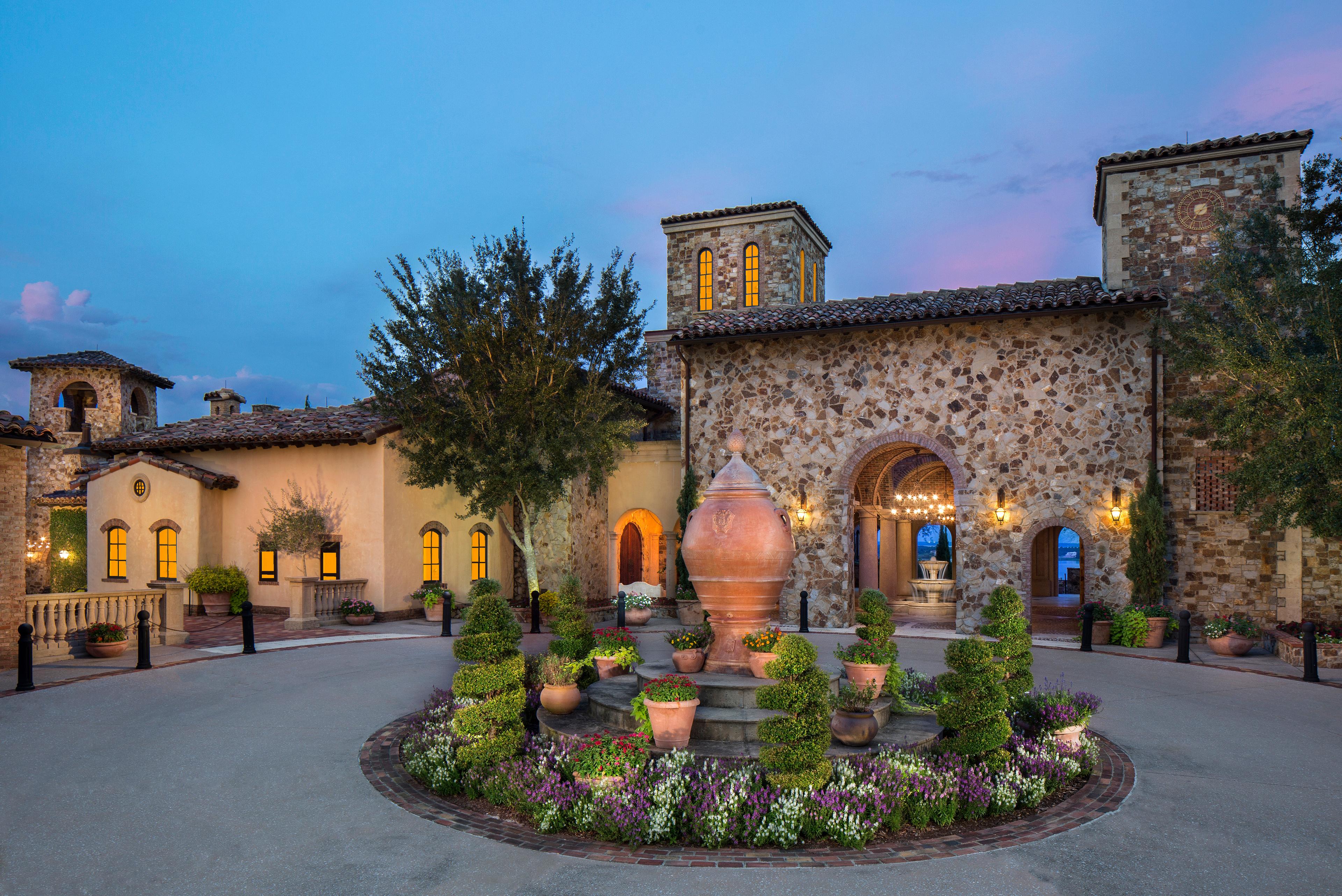 The Bella Collina Golf Clubhouse with a luxurious nature centre piece