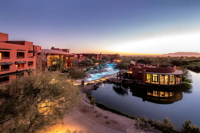 Panoramic view of the Sheraton Grand at Wild Horse Pass being lit up at night