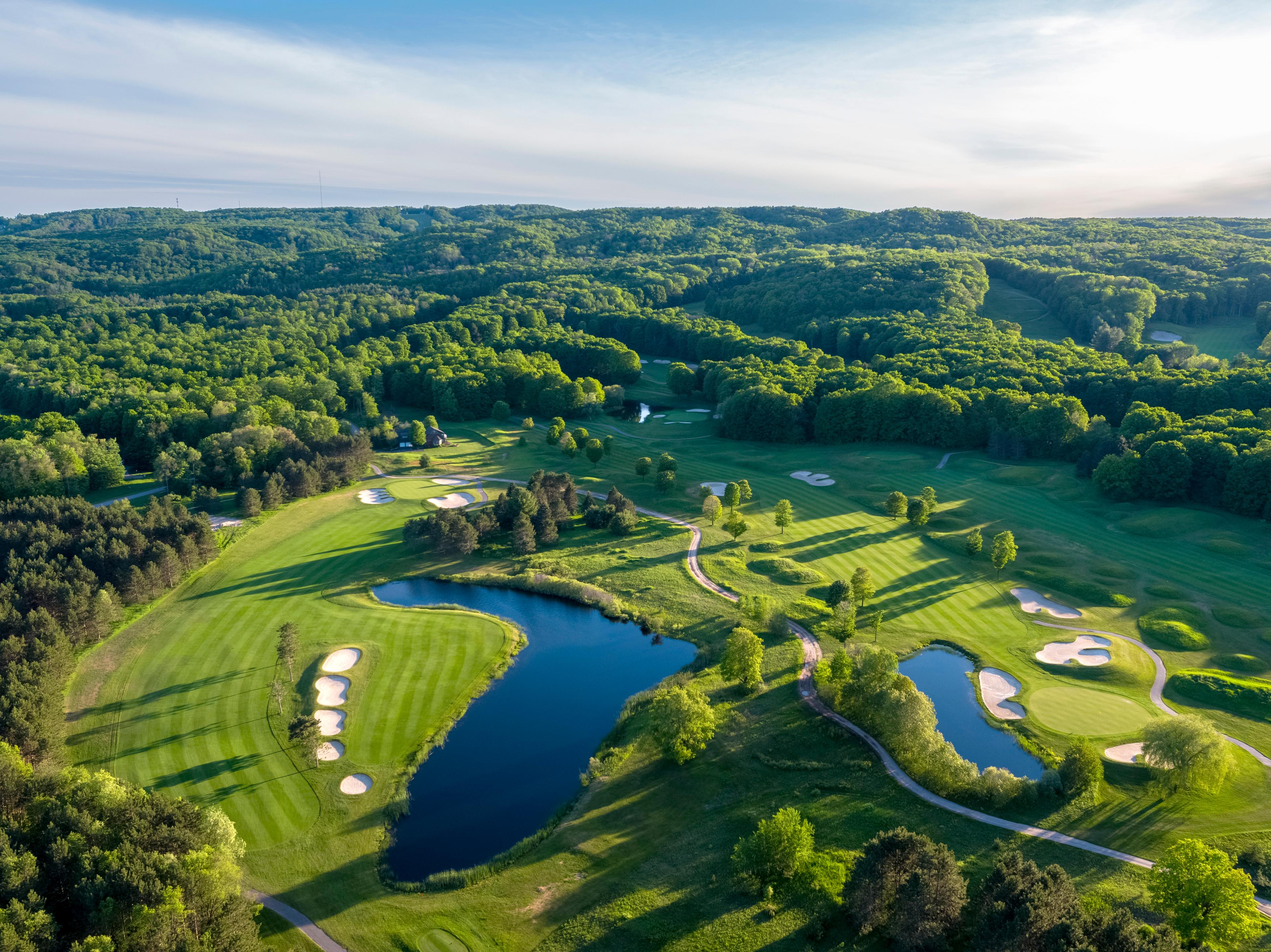 Overhead view of the boyne resort course